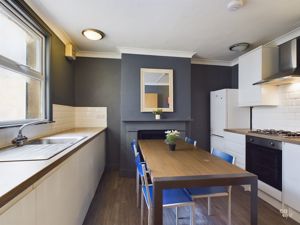 Photo 21- click for photo gallery